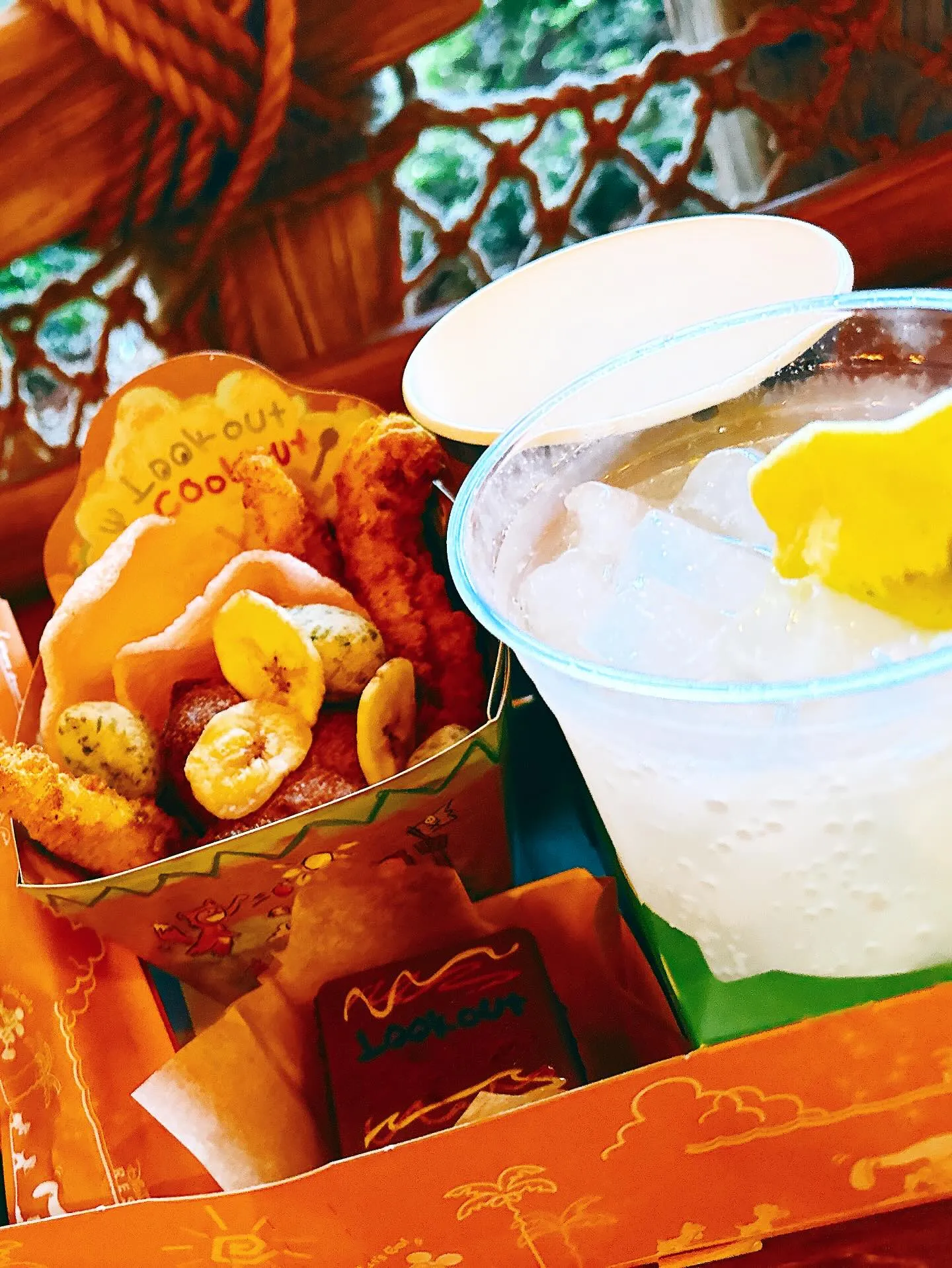 今年もお盆休みにディズニーに行ってきました〜〜！